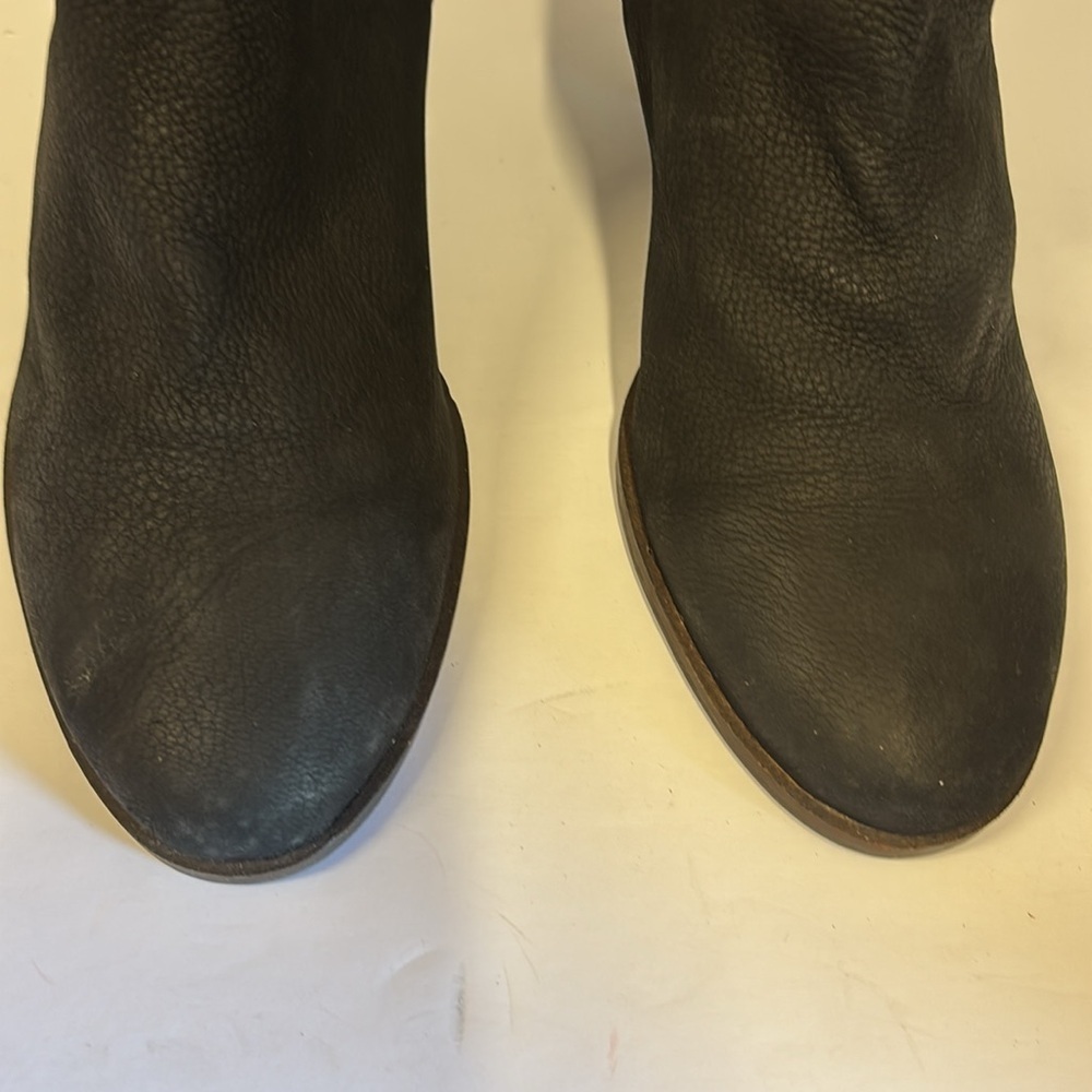 Lucky Brand Jalie Black Suede Ankle Lace Up Healed Bootie - Picture 3 of 12